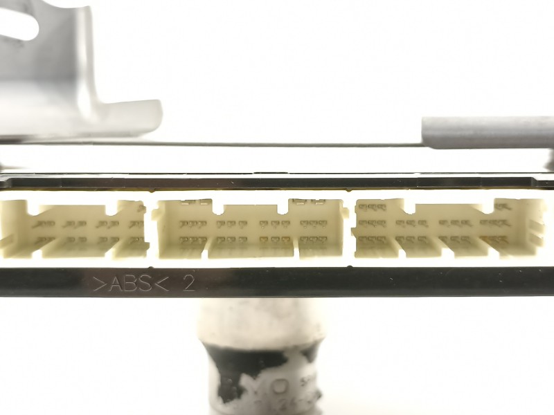 Recambio de modulo electronico para toyota yaris hsd active referencia OEM IAM 899900D150 MB2325009482 