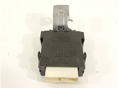 Recambio de modulo electronico para toyota yaris hsd active referencia OEM IAM 859400D030 4230002060 