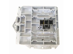 Recambio de caja reles / fusibles para alfa romeo 147 (190) 1.9 jtd distinctive referencia OEM IAM 46558760   2