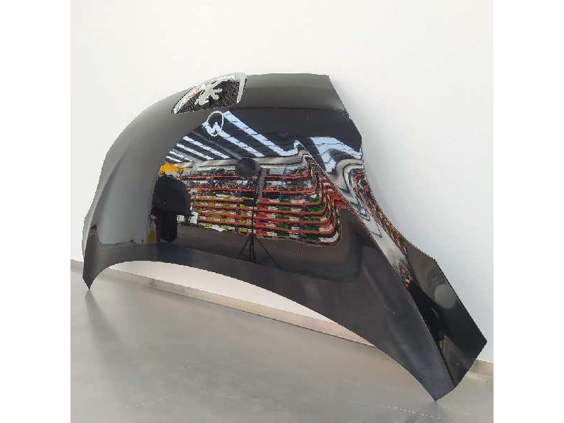 Recambio de capot para peugeot 107 urban referencia OEM IAM 1611149380  