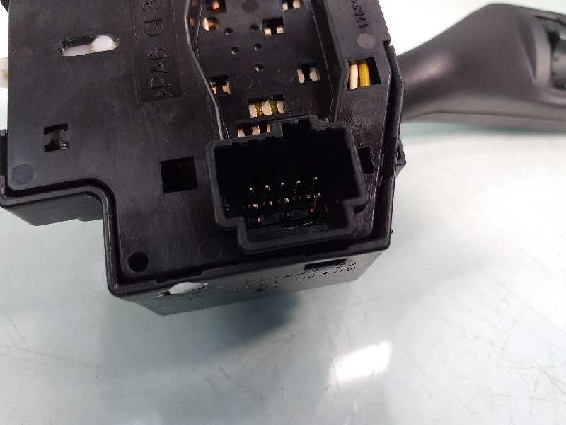 Recambio de mando intermitentes para ford focus lim. (cb4) trend referencia OEM IAM 4M5T13335BD  