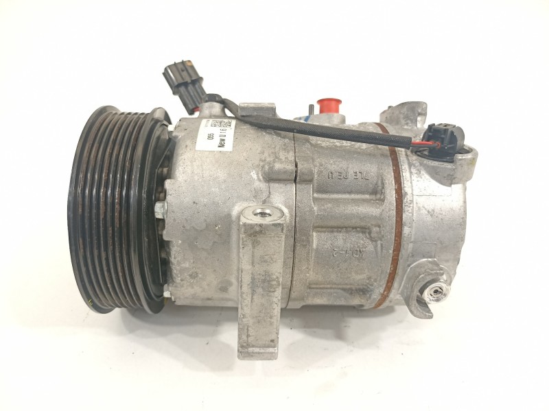 Recambio de compresor aire acondicionado para hyundai tucson essence 2wd referencia OEM IAM CA500NFJCB04  