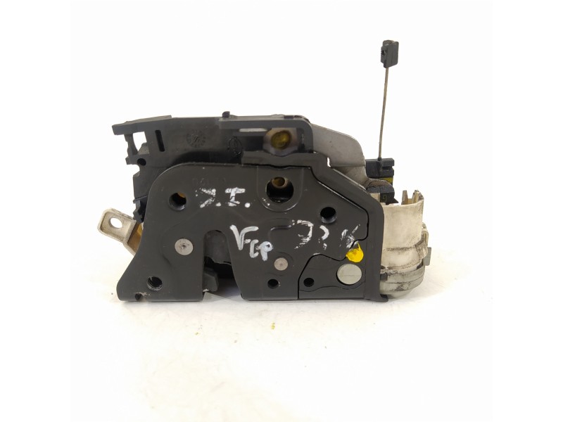 Recambio de cerradura puerta delantera izquierda para seat leon (1p1) reference copa referencia OEM IAM 1P1837015B  