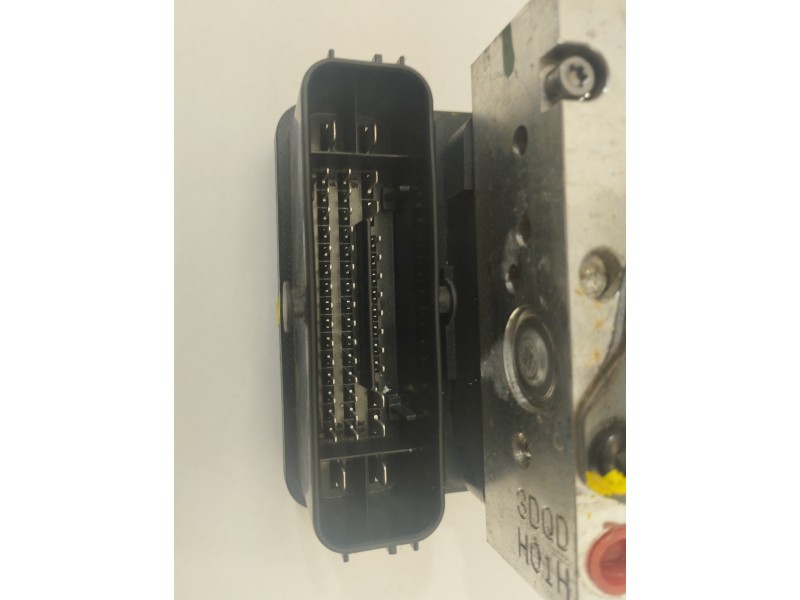 Recambio de abs para hyundai tucson essence 2wd referencia OEM IAM 58920D7560 A1000835AIJ 