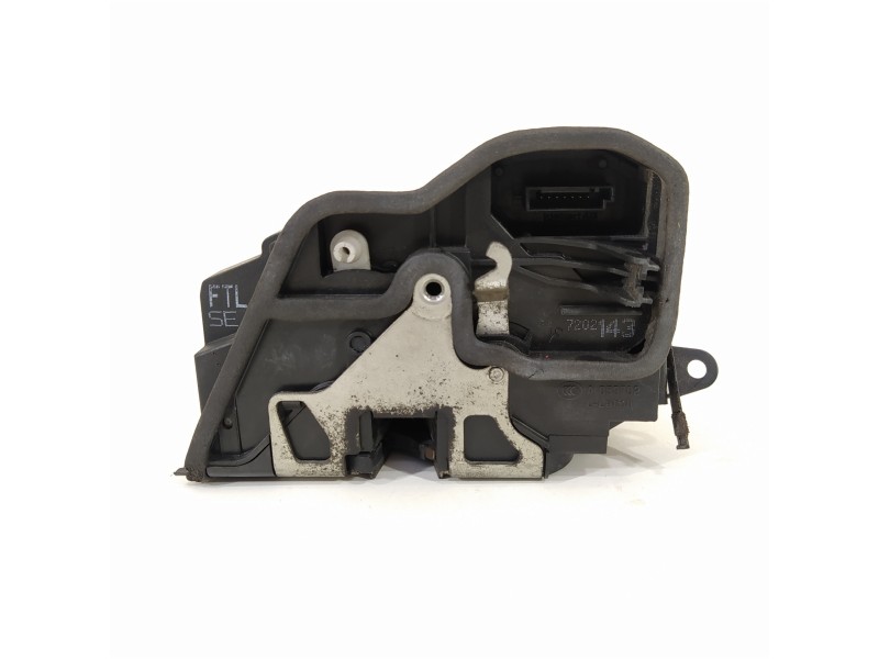 Recambio de cerradura puerta delantera izquierda para bmw serie 3 cabrio (e93) 325d referencia OEM IAM 7202143  