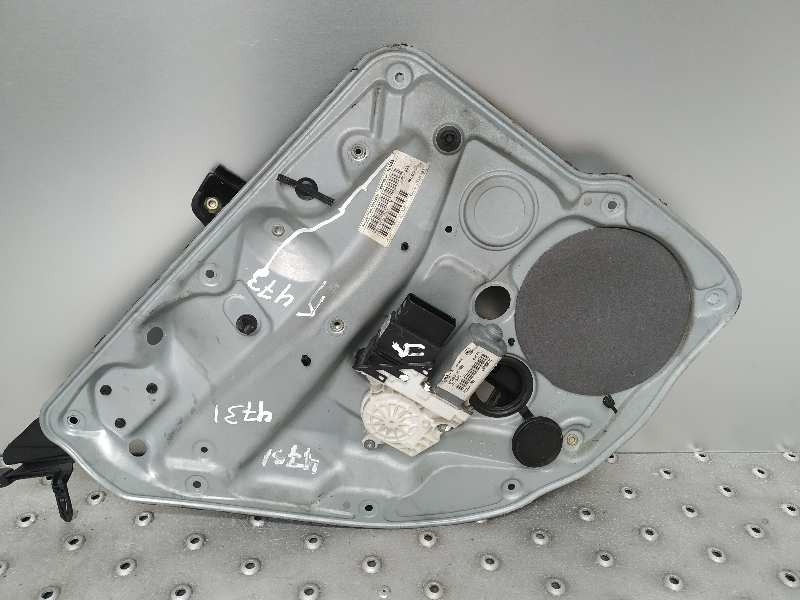 Recambio de elevalunas trasero izquierdo para volkswagen golf iv berlina (1j1) conceptline referencia OEM IAM 1J4839729G 1J49598