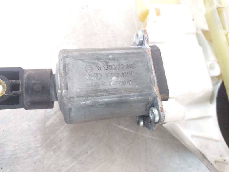 Recambio de elevalunas delantero izquierdo para bmw serie 3 cabrio (e93) 325d referencia OEM IAM 7191117 7193455 0130822402