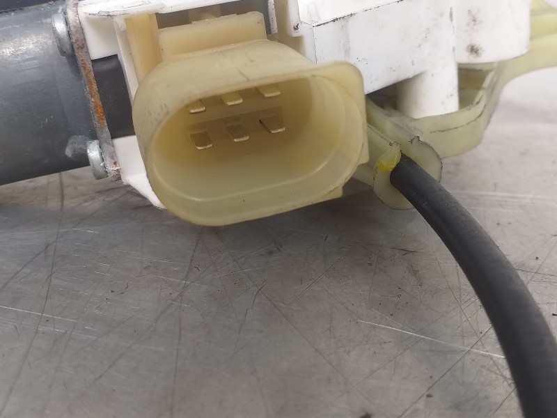 Recambio de elevalunas delantero izquierdo para bmw serie 3 cabrio (e93) 325d referencia OEM IAM 7191117 7193455 0130822402