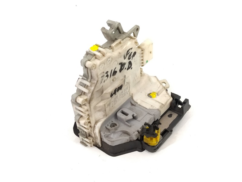 Recambio de cerradura puerta trasera derecha para seat leon (1p1) reference copa referencia OEM IAM 1P0839016D  