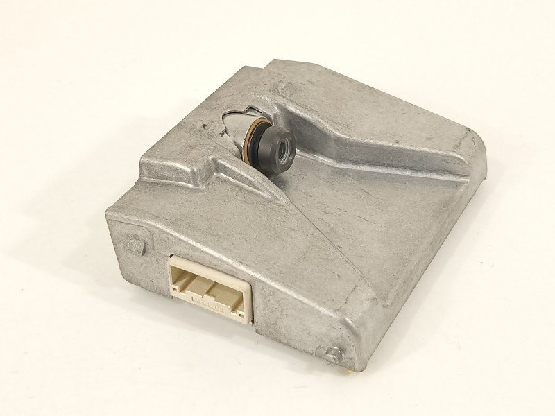 Recambio de camara para hyundai tucson essence 2wd referencia OEM IAM 95895D3800  