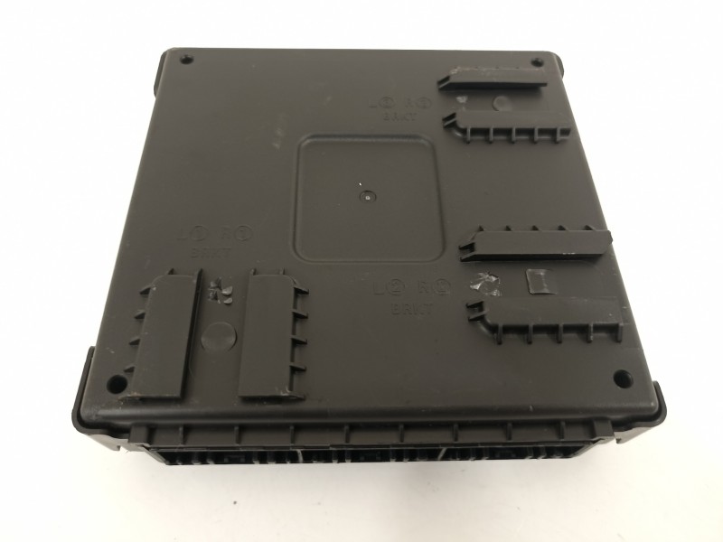 Recambio de modulo electronico para hyundai tucson essence 2wd referencia OEM IAM 95410D7380  