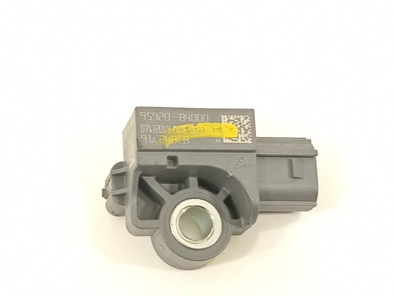 Recambio de sensor para hyundai tucson essence 2wd referencia OEM IAM 95920B4000  