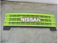 Recambio de rejilla delantera para nissan l - 75.095 chasis / 3200 /7.49/66 kw/e1 cabina individual referencia OEM IAM 15200144 