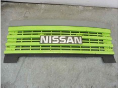 Recambio de rejilla delantera para nissan l - 75.095 chasis / 3200 /7.49/66 kw/e1 cabina individual referencia OEM IAM 15200144  2