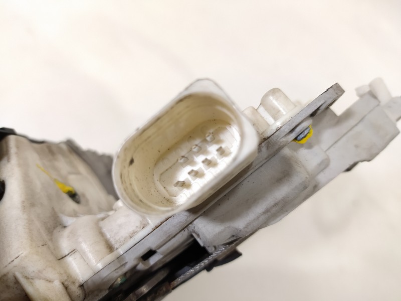 Recambio de cerradura puerta trasera derecha para volkswagen passat berlina (3c2) advance referencia OEM IAM 3C4839016A  