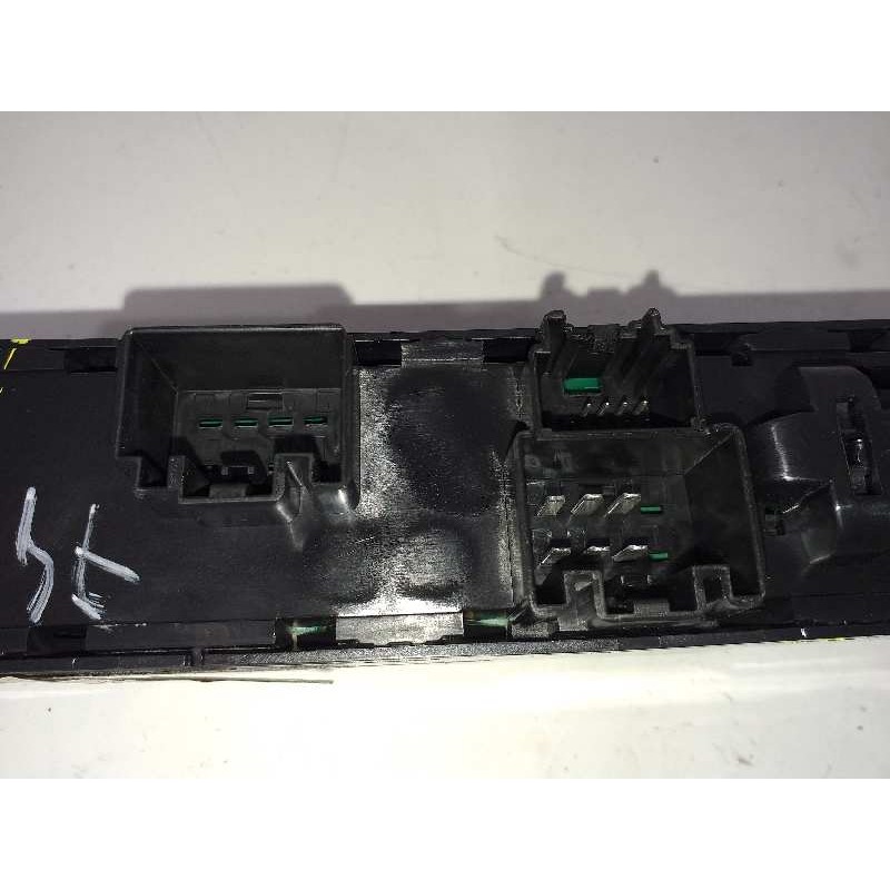 Recambio de mando elevalunas delantero izquierdo para ford transit connect furgon 210 l2 trend referencia OEM IAM DT1114A433E  