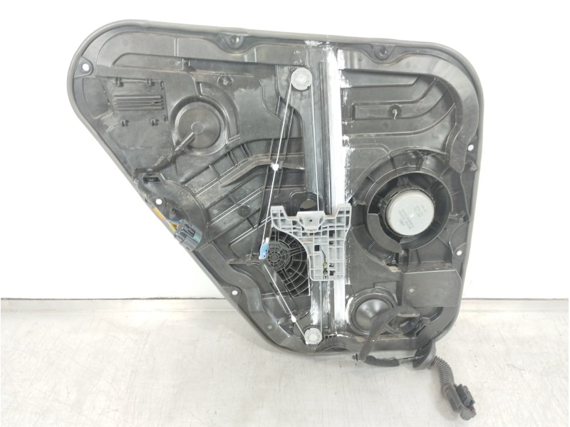 Recambio de elevalunas trasero derecho para hyundai tucson essence 2wd referencia OEM IAM 83480D7100 83460D7000 