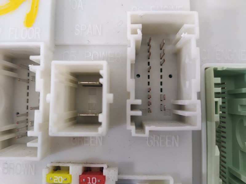 Recambio de caja reles / fusibles para ford transit connect furgon 210 l2 trend referencia OEM IAM F1DT14A073BF  