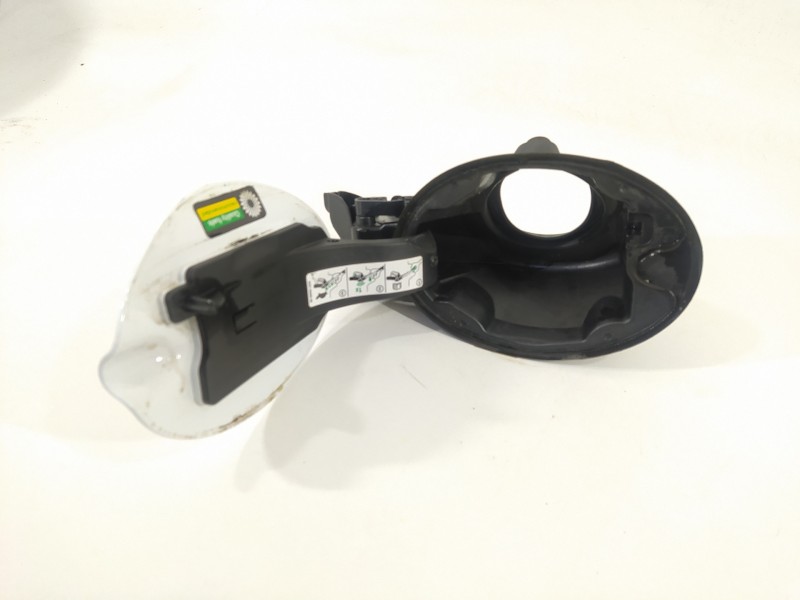 Recambio de tapa exterior combustible para ford transit connect furgon 210 l2 trend referencia OEM IAM AV519A095AB  
