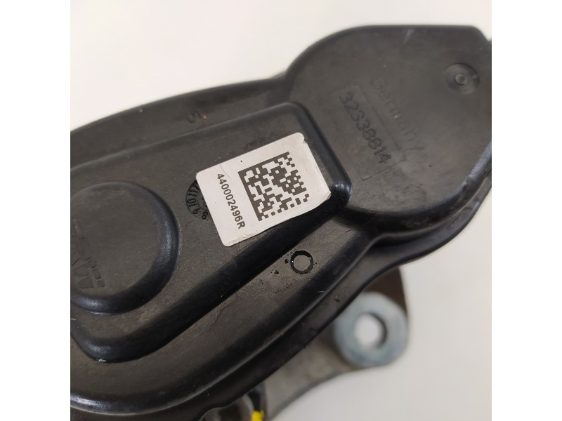 Recambio de pinza freno trasera derecha para renault megane iv berlina 5p zen referencia OEM IAM 440002496R  