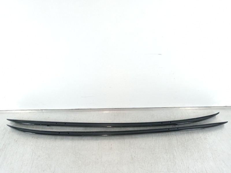 Recambio de barras techo para hyundai tucson essence 2wd referencia OEM IAM 87277D3800  