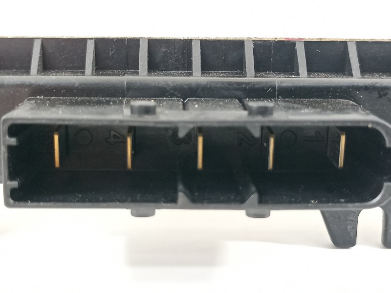 Recambio de resistencia calefaccion para hyundai tucson essence 2wd referencia OEM IAM 19603F035  