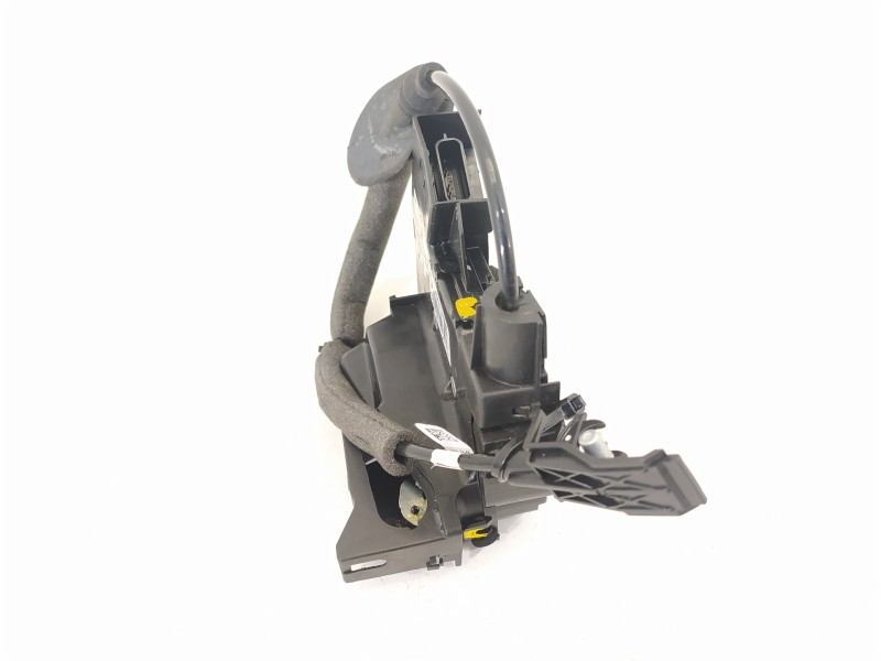 Recambio de cerradura puerta trasera derecha para renault megane iv berlina 5p zen referencia OEM IAM 825025173R  