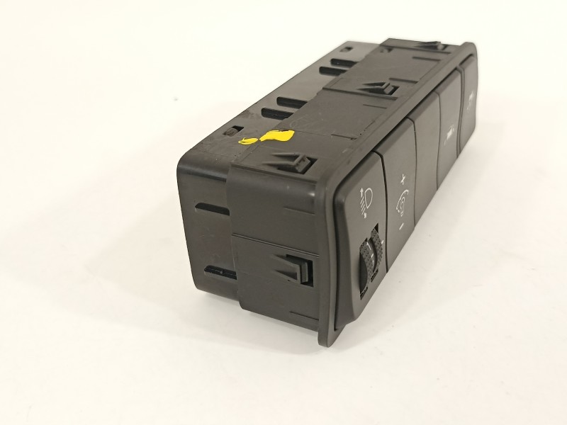 Recambio de mando multifuncion para hyundai tucson essence 2wd referencia OEM IAM 93710D7350  