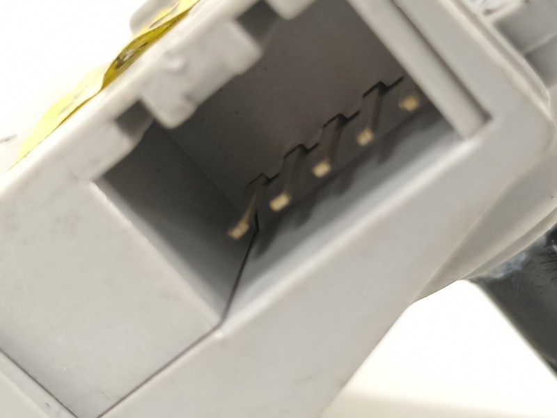 Recambio de motor apertura trampillas climatizador para hyundai tucson essence 2wd referencia OEM IAM HVCCD267  