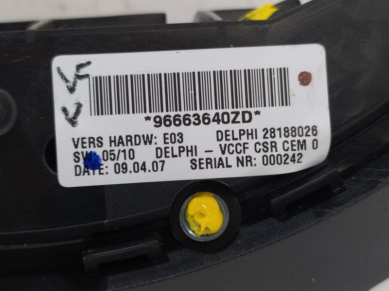 Recambio de mando volante para citroën c5 berlina exclusive referencia OEM IAM 96663640ZD  