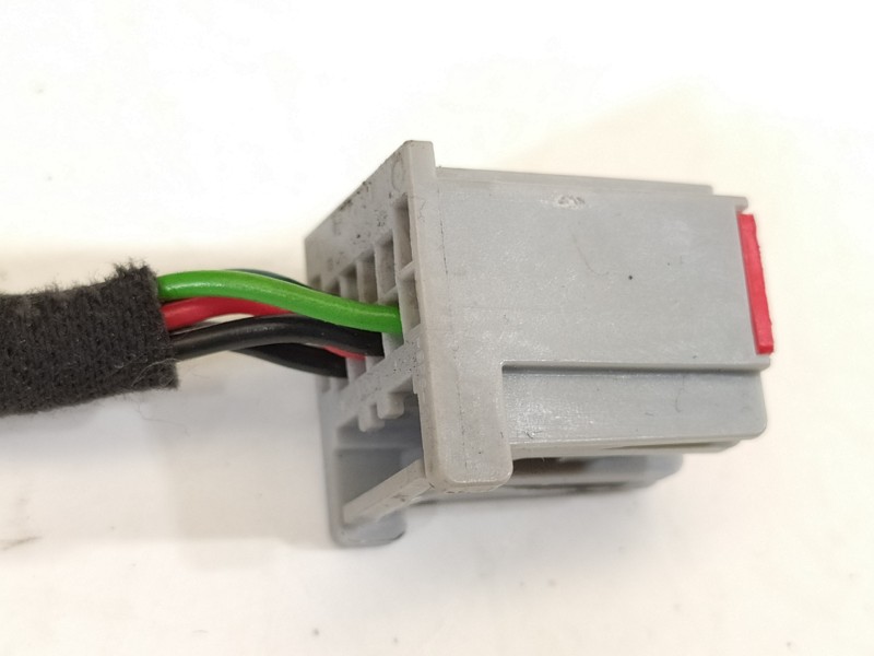 Recambio de retrovisor derecho para ford ka+ essential referencia OEM IAM   