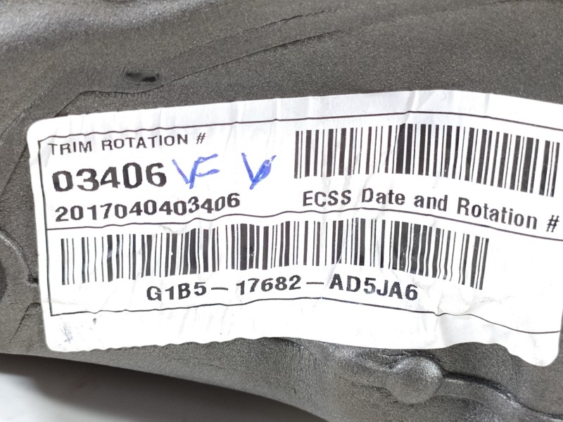 Recambio de retrovisor derecho para ford ka+ essential referencia OEM IAM   