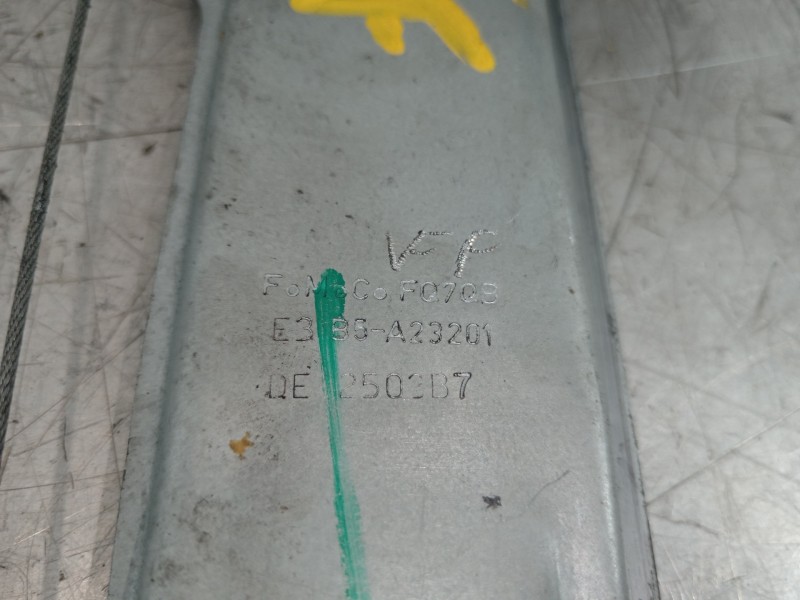 Recambio de elevalunas delantero izquierdo para ford ka+ essential referencia OEM IAM B5A23201  