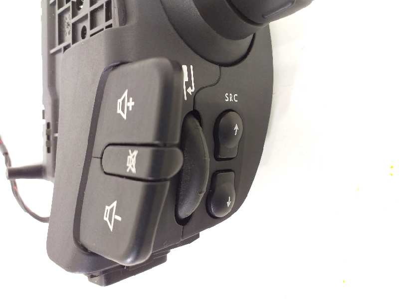 Recambio de mando limpia para renault scenic ii confort dynamique referencia OEM IAM 8200127728  