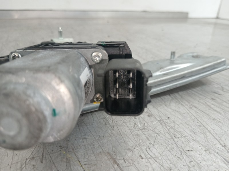 Recambio de elevalunas delantero izquierdo para ford ka+ essential referencia OEM IAM B5A23201  