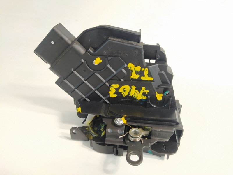 Recambio de cerradura puerta trasera izquierda para ford ka+ essential referencia OEM IAM FQ7QB  