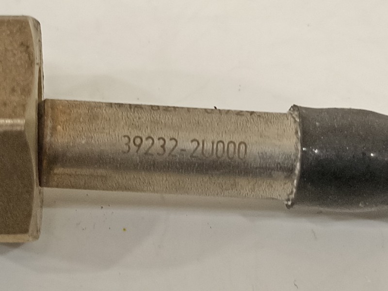 Recambio de sonda lambda para hyundai tucson essence 2wd referencia OEM IAM 392322U000  