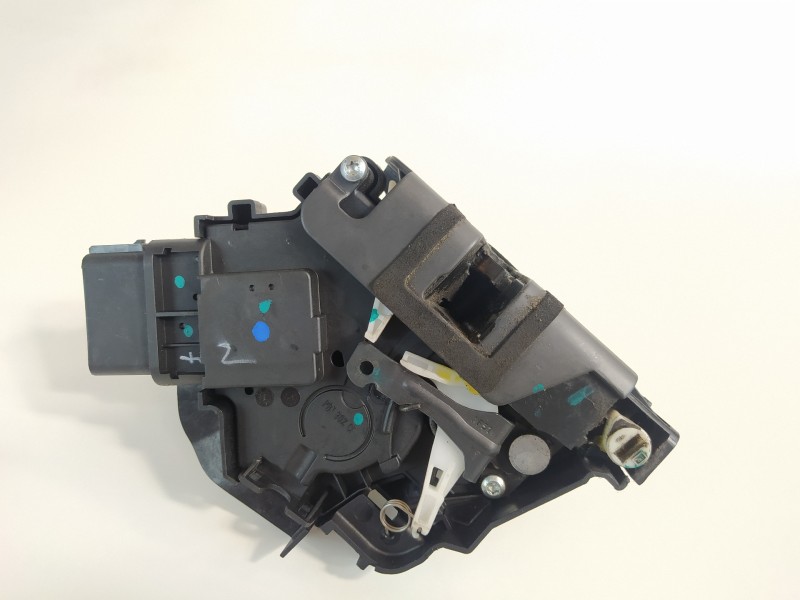 Recambio de cerradura puerta trasera izquierda para ford ka+ essential referencia OEM IAM FQ7QB  