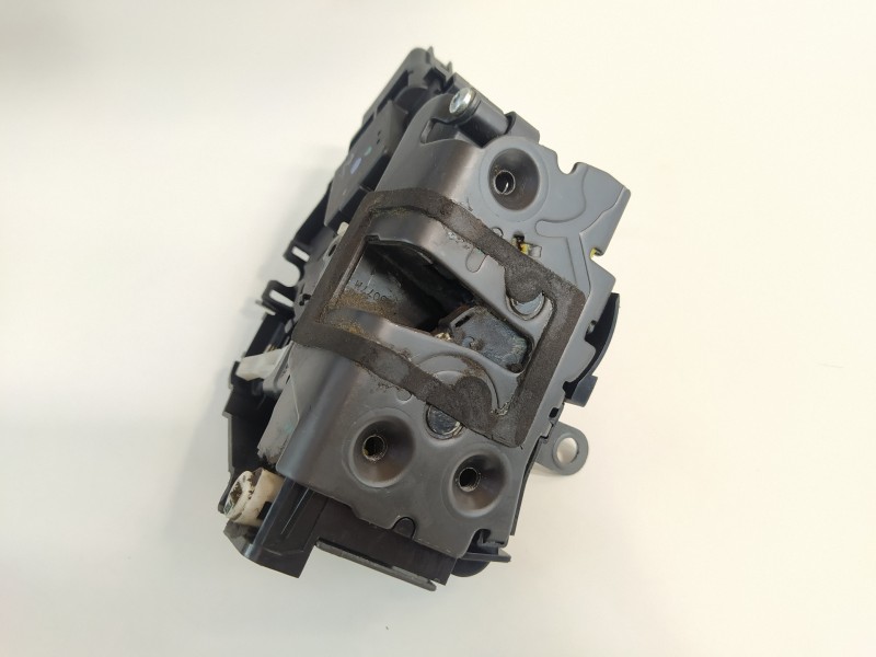 Recambio de cerradura puerta trasera izquierda para ford ka+ essential referencia OEM IAM FQ7QB  