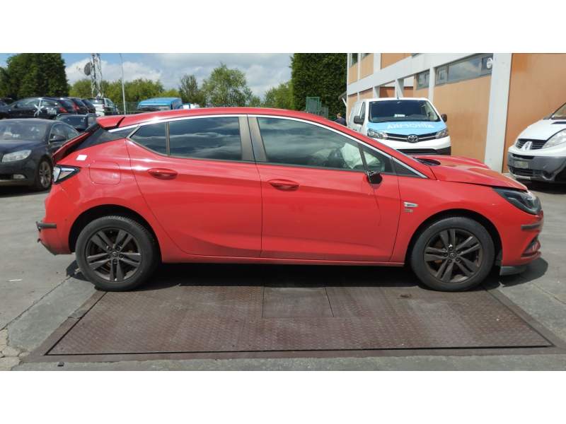 opel astra k (b16) del año 2019