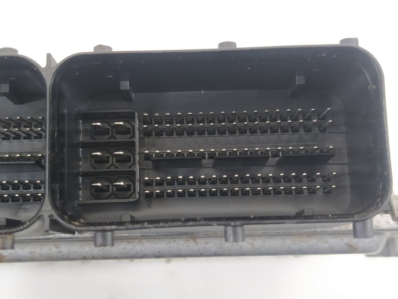 Recambio de centralita motor uce para kia ceed 1.6 crdi cat referencia OEM IAM 391012U206 391002U206 