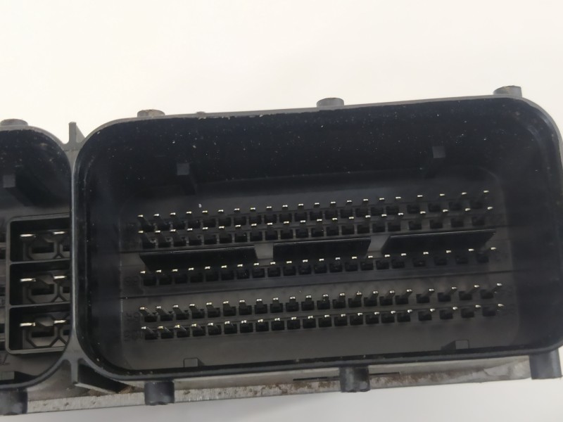 Recambio de centralita motor uce para kia ceed 1.6 crdi cat referencia OEM IAM 391012U206 391002U206 