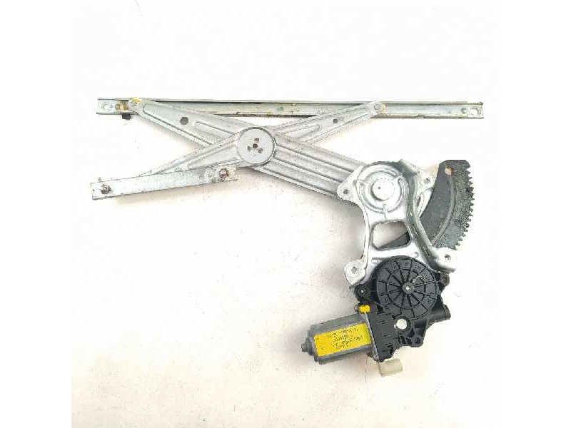 Recambio de elevalunas delantero derecho para nissan micra (k13) 1.2 cat referencia OEM IAM 827301HB1A 3036928A 8R23312B3
