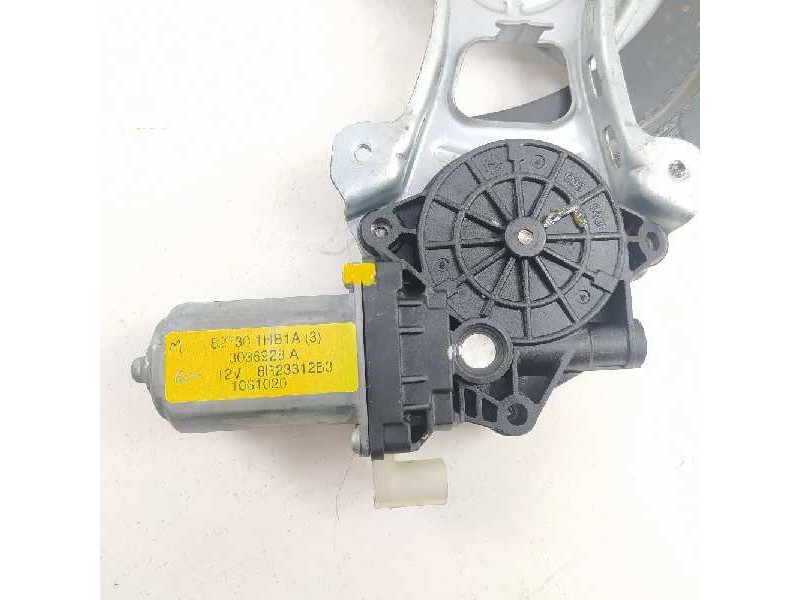 Recambio de elevalunas delantero derecho para nissan micra (k13) 1.2 cat referencia OEM IAM 827301HB1A 3036928A 8R23312B3