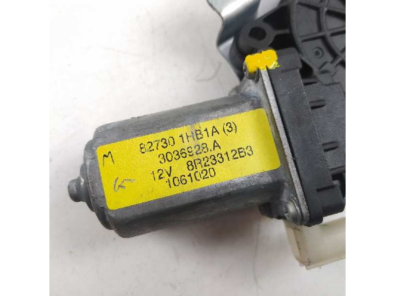 Recambio de elevalunas delantero derecho para nissan micra (k13) 1.2 cat referencia OEM IAM 827301HB1A 3036928A 8R23312B3