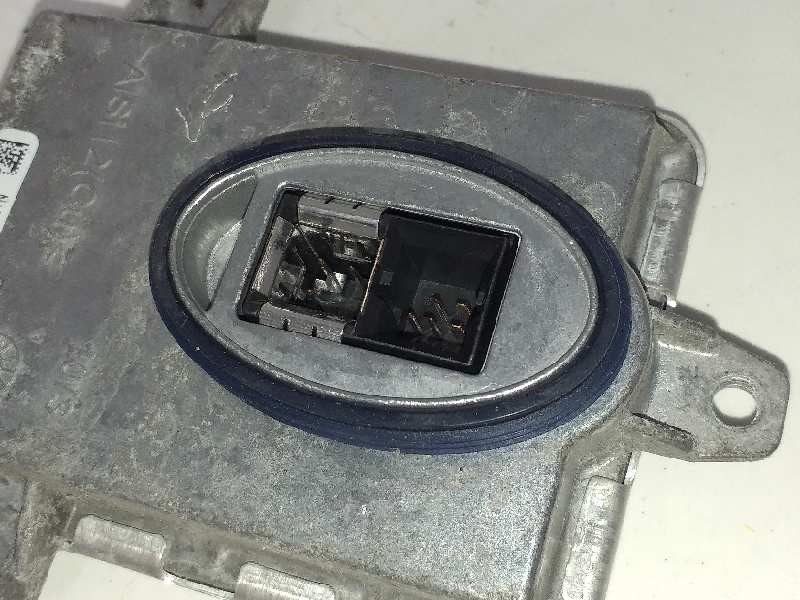 Recambio de centralita faros xenon para bmw serie 5 touring (f11) 530d xdrive referencia OEM IAM 7296090 63117317408 