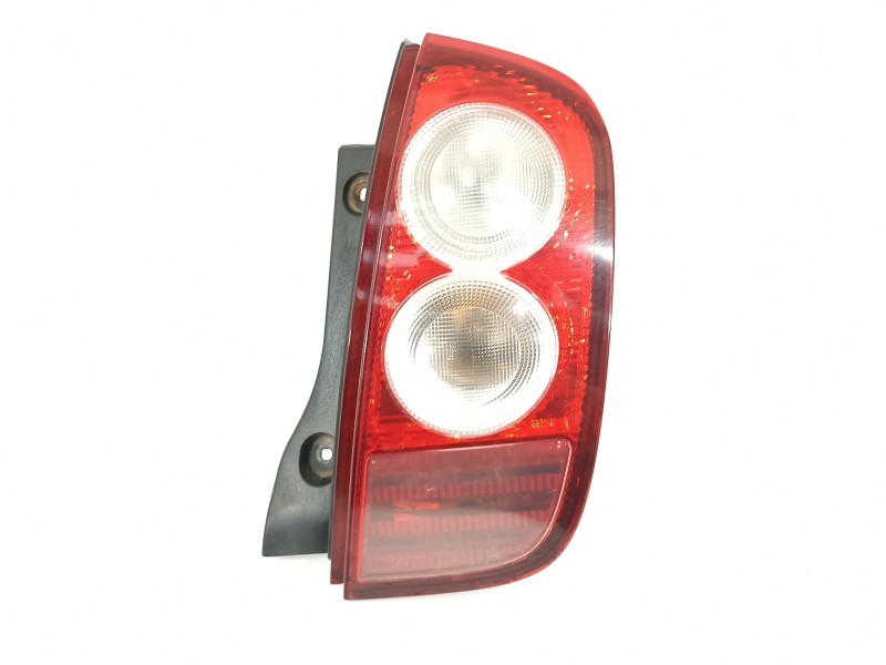 Recambio de piloto trasero derecho para nissan micra (k12e) acenta referencia OEM IAM 26555AX710  