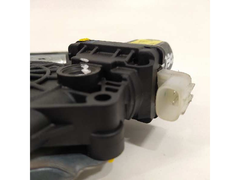 Recambio de elevalunas delantero izquierdo para nissan micra (k13) 1.2 cat referencia OEM IAM 827311HB1A 3036929 807011HB2A