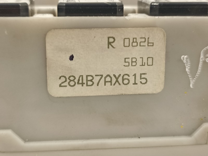 Recambio de caja reles / fusibles para nissan micra (k12e) acenta referencia OEM IAM 284B7AX615  