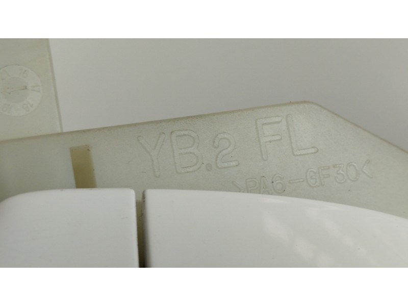 Recambio de maneta exterior delantera izquierda para kia stonic (ybcuv) drive referencia OEM IAM   